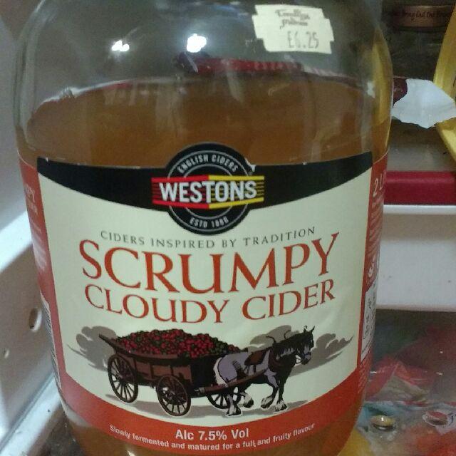 Scrumpy Cloudy Cider 7.5%, Westons Cider, England