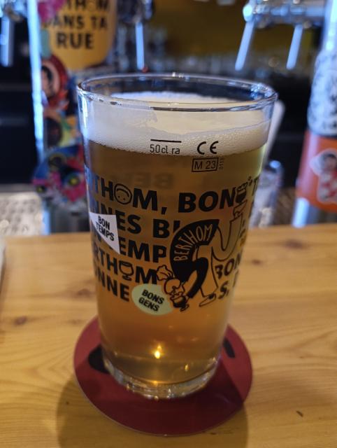 selfcare 7.5%, Dark Lab Brewing Co., France