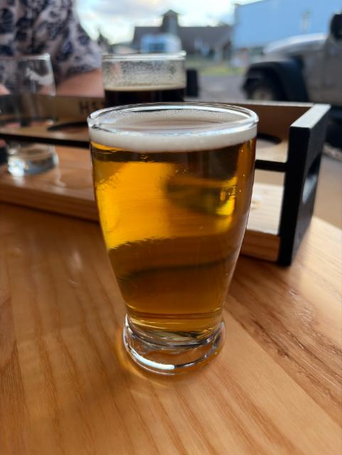 Shark Bite IPA 5.4%, Hawaii standard time brewing, United States
