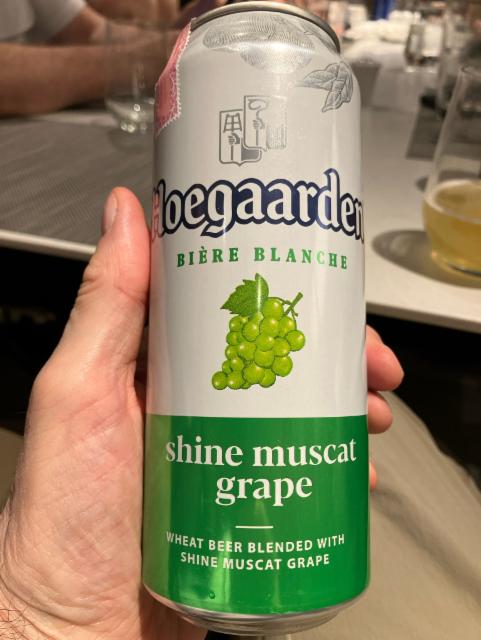 shine muscat grape 4.0%, Brouwerij Hoegaarden (InBev), Belgium
