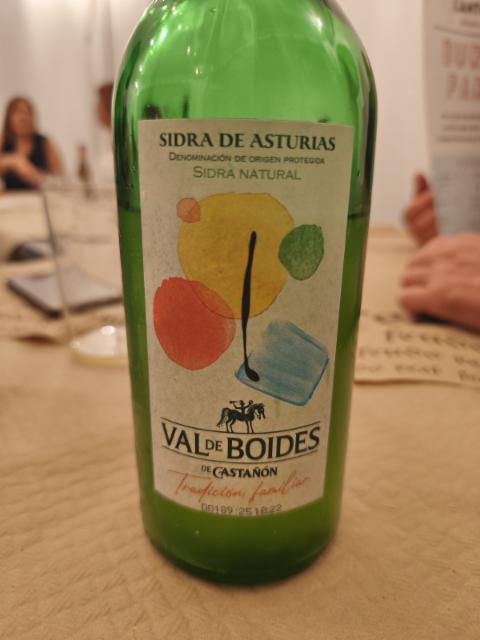 sidra natural Val de Boides 6.0%, Sidra castañon, Spain