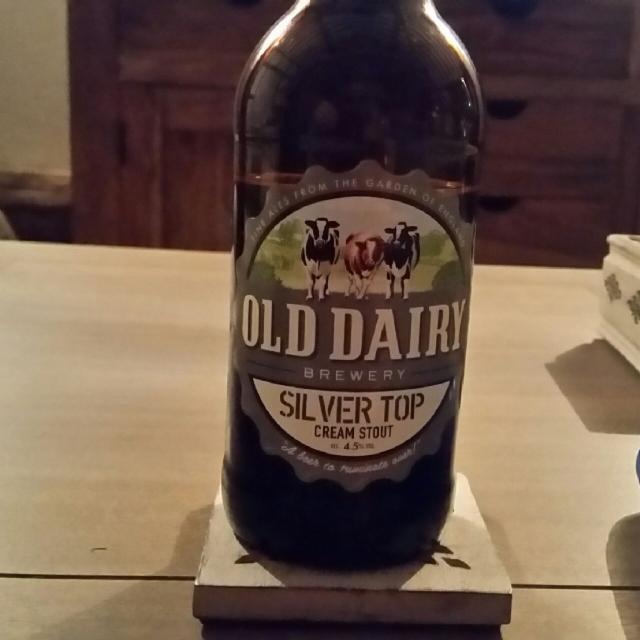 Silver Top 4.5%, Old Dairy Brewery, England