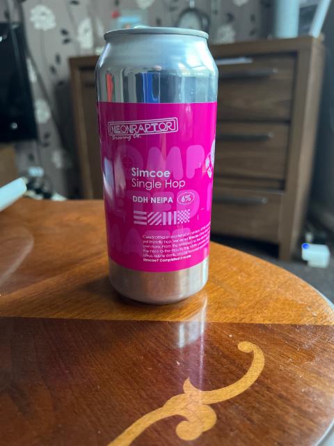 Simcoe single hop 6.0%, Neon Raptor Brewing Co., England