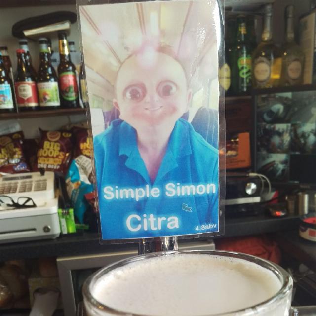Simple Simon 4.3%, Falstaff Brewery, England