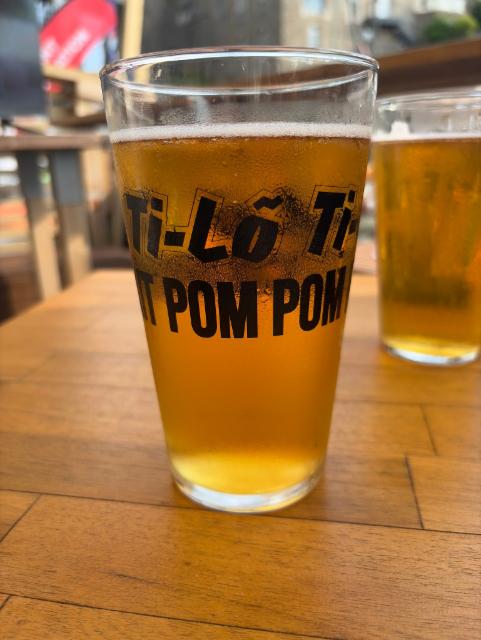 Sistr - Ti-Lô 4.5%, Ti-Lõ, France