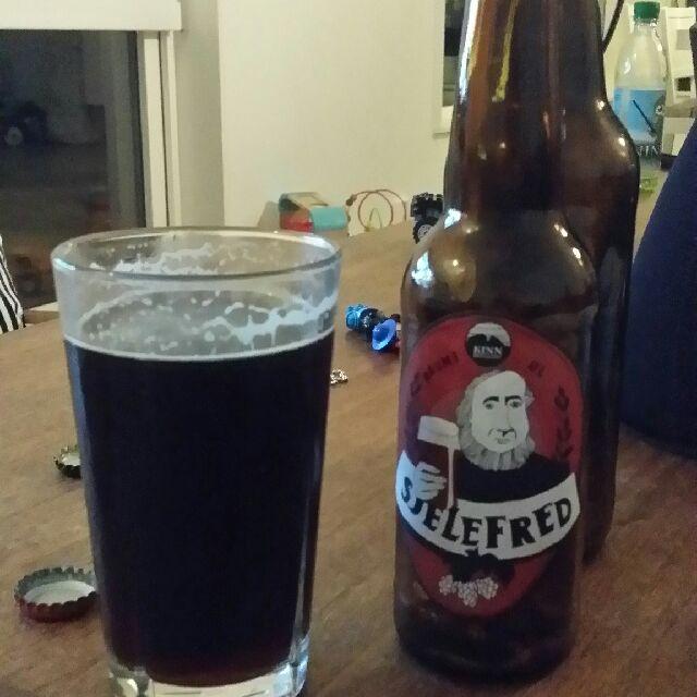Sjelefred 4.5%, Kinn Bryggeri, Norway