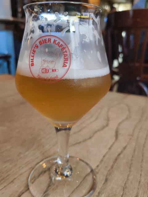 skeleton bay 6.7%, Basqueland Brewing, Spain