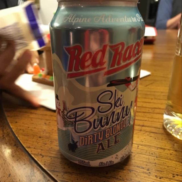 Ski Bunny 5.0%, Red Racer, Canada