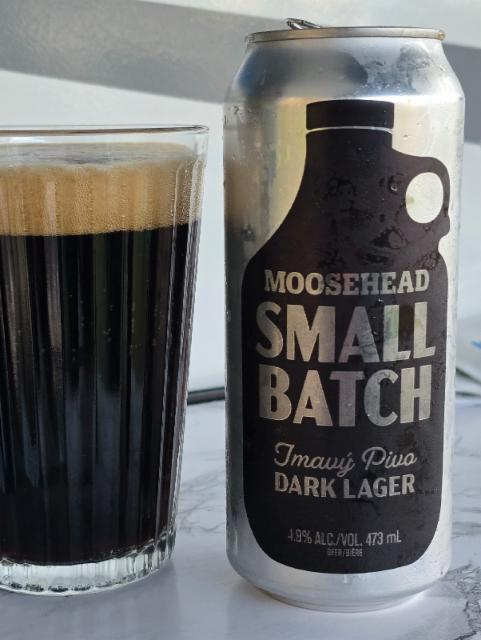 Small Batch Tmavý Pivo 4.9%, Moosehead Breweries Limited, Canada