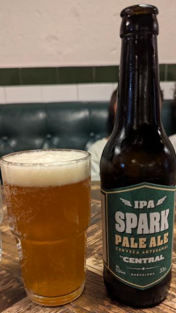 Spark pale ale 5.5%, Lá Central, Spain