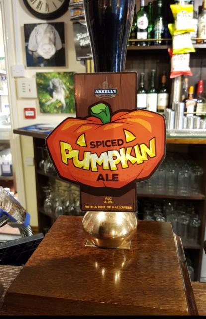 Spiced Pumpkin Ale 4.2%, Arkell's Brewery, England