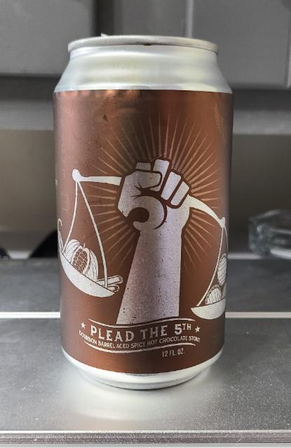 Spicy Hot Chocolate Plead the 5th (2021) 11.0%, Dark Horse Brewing Company, United States