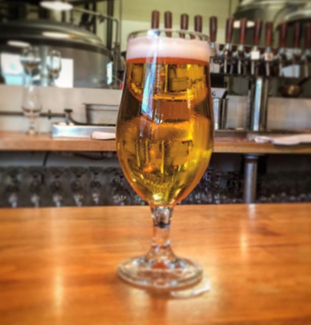 St. Mosaic 6.3%, Monkish Brewing Company, United States