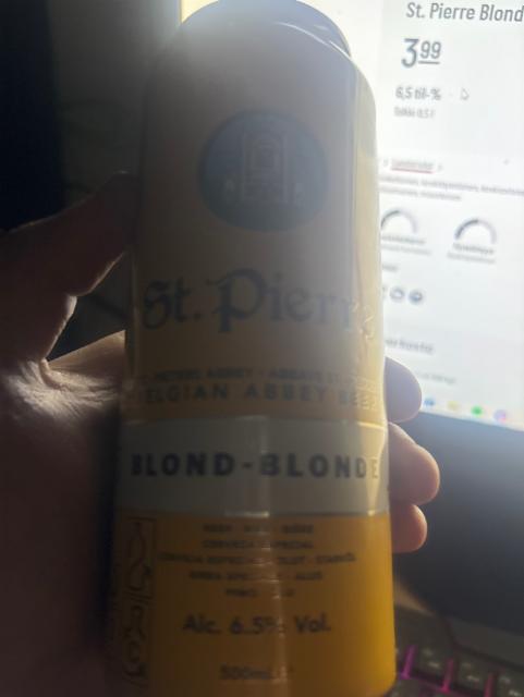 St.pierre blond-blonde 6.5%, St.peters brewery. Co, England