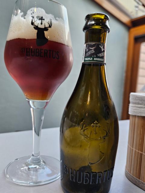 St hubernatus triple ambrée 7.2%, St. Hubertus (Carlsberg Group), Belgium