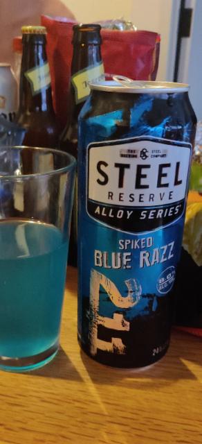 steel reserve 211 alloy series spiked blue razz 8.0%, The Steel Brewing Company, United States