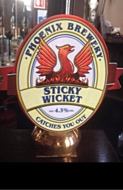 Sticky Wicket 4.5%, Phoenix Brewery, England