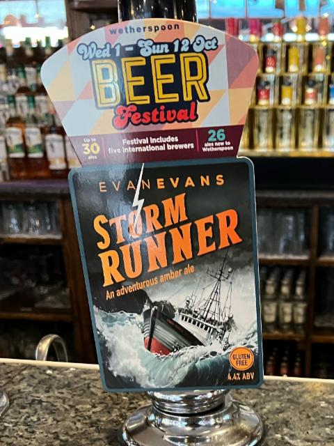 Storm Runner 4.4%, Evan Evans Brewery, Wales