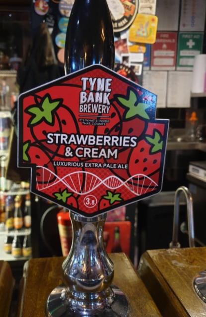 Strawberries and Cream 3.8%, Tyne Bank Brewery, England
