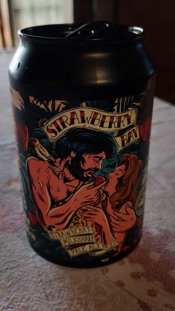 strawberry bay 5.2%, Mad Scientist, Hungary
