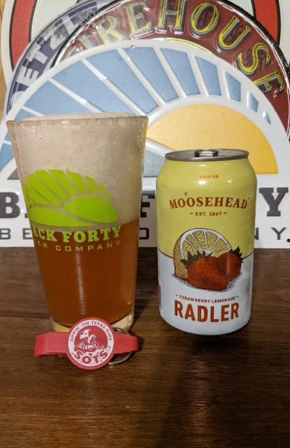 Strawberry Lemonade Radler 4.0%, Moosehead Breweries Limited, Canada