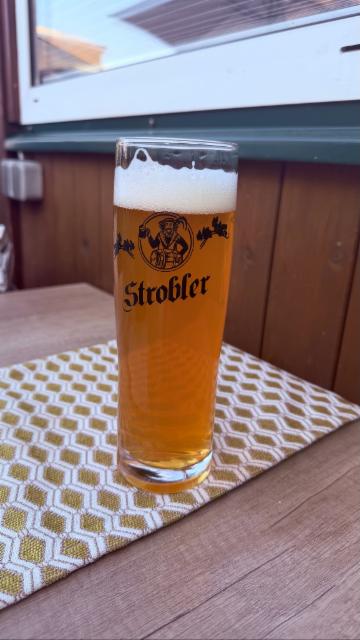 Strobler Helles 5.0%, Erste Wolfgangseer Braugesellschaft, Austria