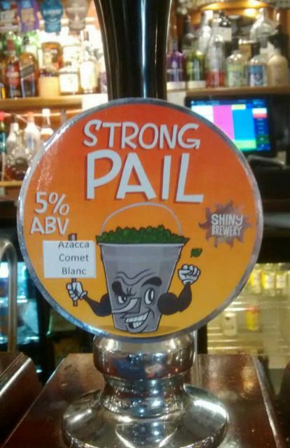 Strong Pail: Azacca Comet Blanc 5.0%, Shiny Brewing, England