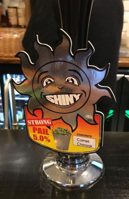 Strong Pail: Comet Chinook 5.0%, Shiny Brewing, England