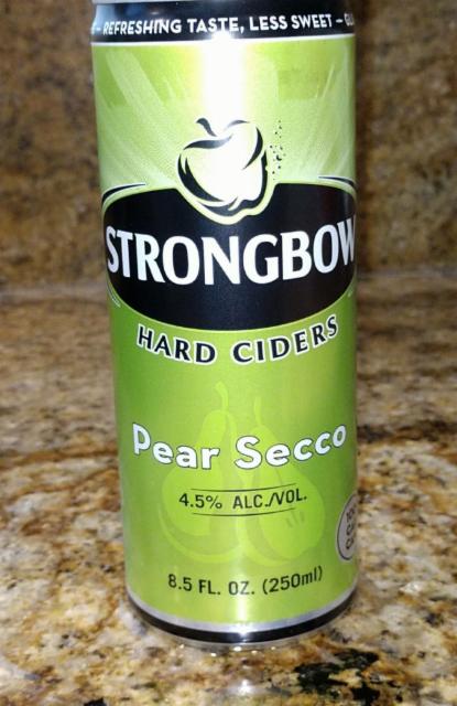 Strongbow Pear Secco 4.5%, Bulmers Cider (Heineken), England