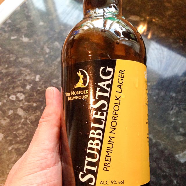 Stubble Stag 4.7%, Moon Gazer - Norfolk Brewhouse, England