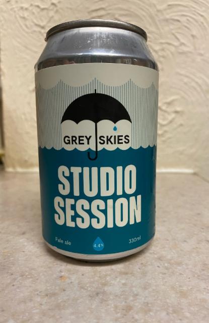 Studio Session 4.4%, Grey Skies Brew Company, England