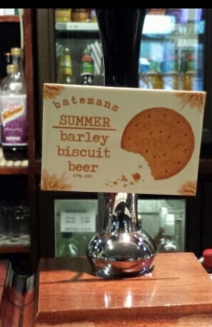 Summer Barley Biscuit Beer 3.7%, Batemans Brewery, England