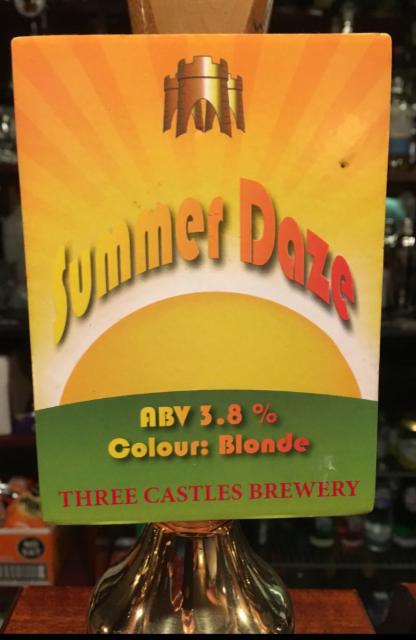 Summer Daze 3.8%, Three Castles Brewery, England