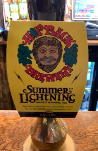 Summer Lightning 5.0%, Hop Back Brewery, England