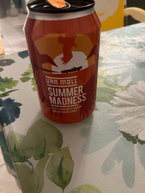 Summer madness, Van Moll