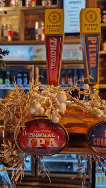 Sunset Curfew 4.5%, Brewhouse & Kitchen, England