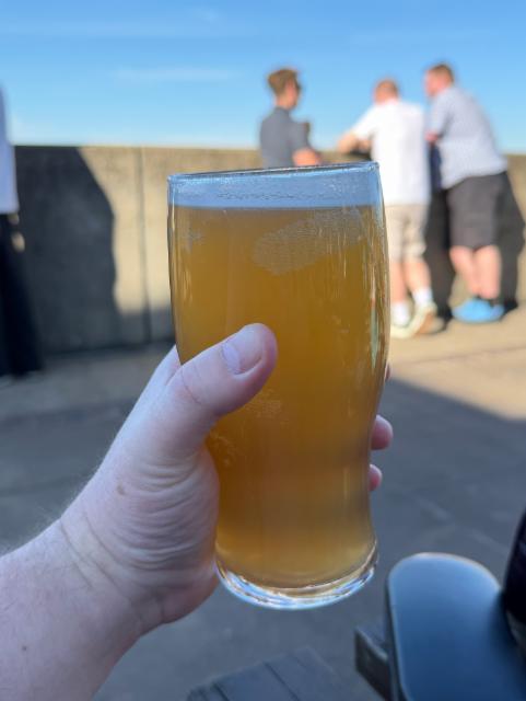 Super Sessional Baby 4.2%, Iron Pier Beer, England