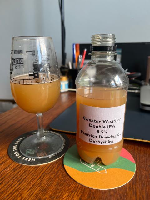 Sweater weather 8.5%, Pentrich Brewing, England