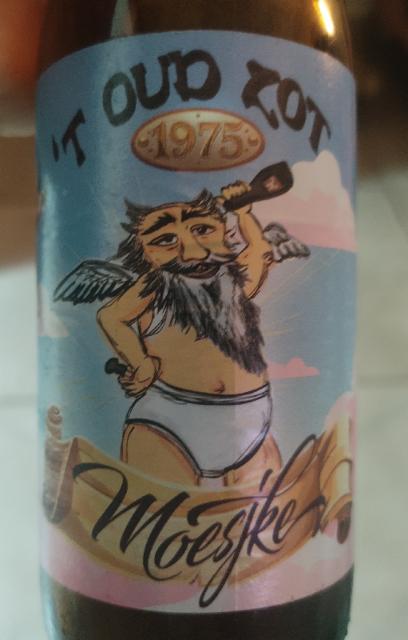 't oud zot 5.0%, Moesjke, Belgium
