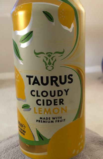 Taurus Cloudy Lemon Cider 4.0%, ALDI Stores UK, England