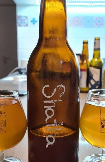 Taybeh Shatta Ale 4.9%, Taybeh Brewing Company, Palestine