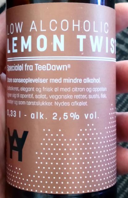 Low Alcoholic Lemon Twist 2.5%, TeeDawn, Germany