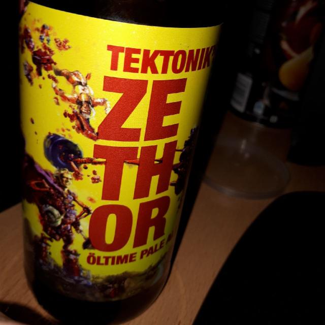 Zethor 5.1%, Tektonik Craft Brewery | Tektonik Kraft Pivovarna, Slovenia