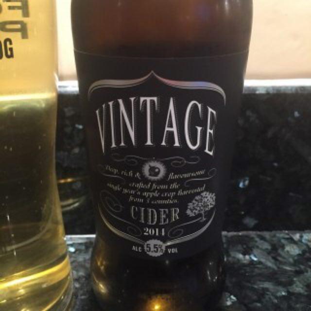 Tesco Finest Vintage Cider 2014 5.5%, Westons Cider, England