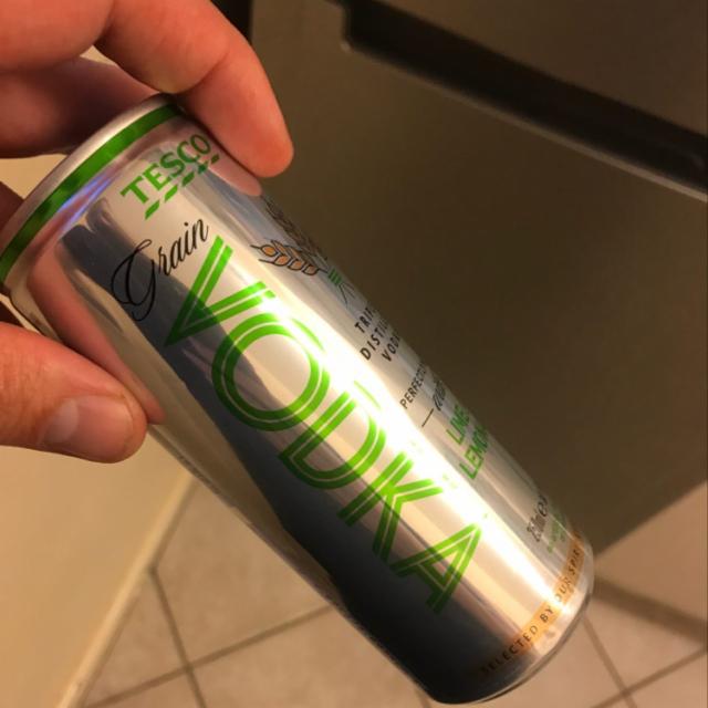 Tesco Vodka with Lime & Lemon 5.0%, Tesco, England
