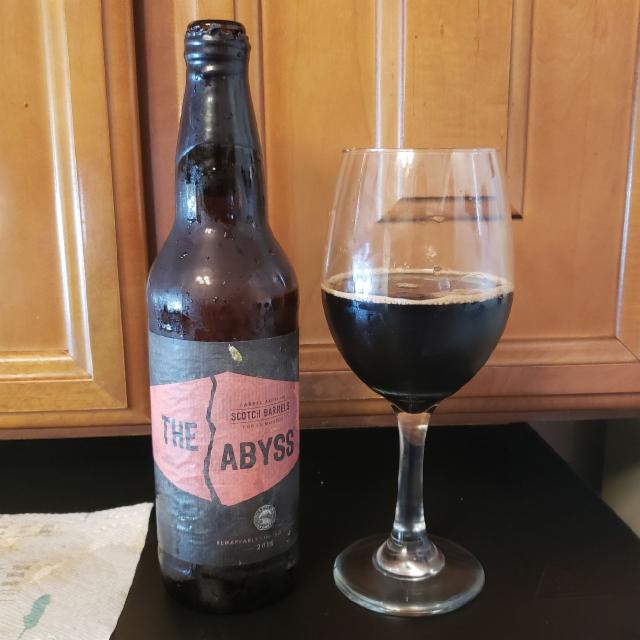 The Abyss Scotch Barrel Aged (2016) 12.3%, Deschutes Brewery, United States