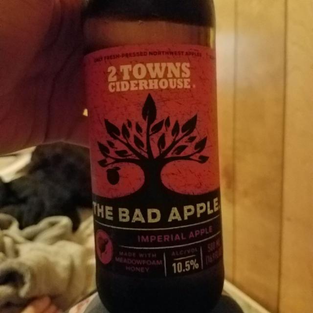 The bad Apple 10.5%, 2 Towns Ciderhouse, United States