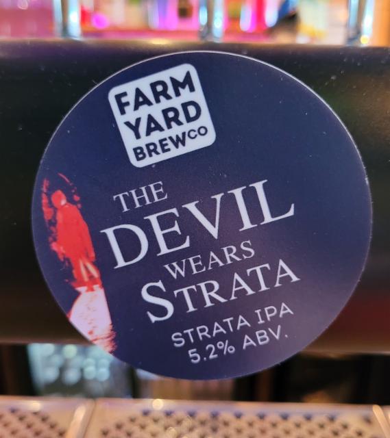 The Devil Wears Strata 5.2%, Farm Yard Brew Co., England