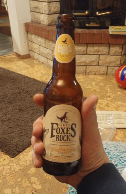 The Foxes Rock Pale Ale 4.5%, Station Works Brewery, Northern Ireland