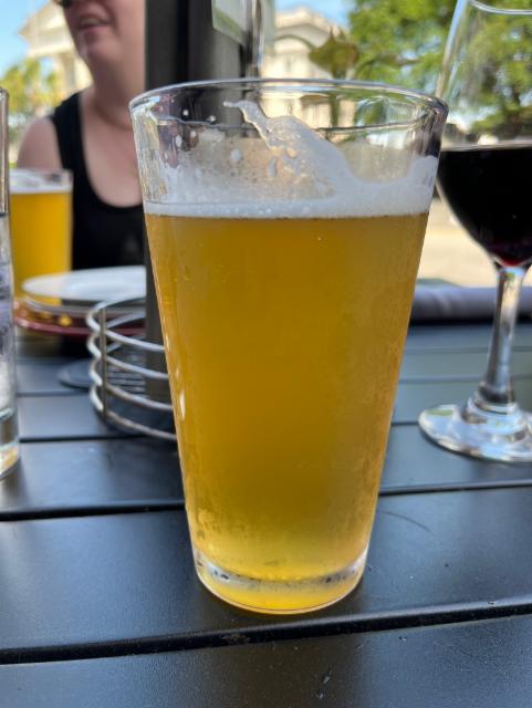 Tide chaser 7.1%, Lowtide Brewing, United States